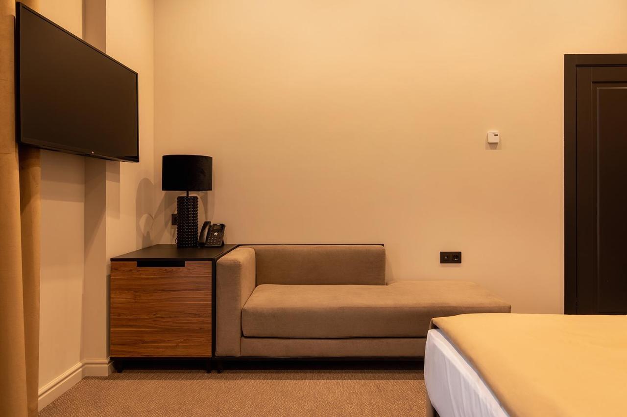 Khmelʼnytsʼkyy Potocki Boutique Hotel מראה חיצוני תמונה